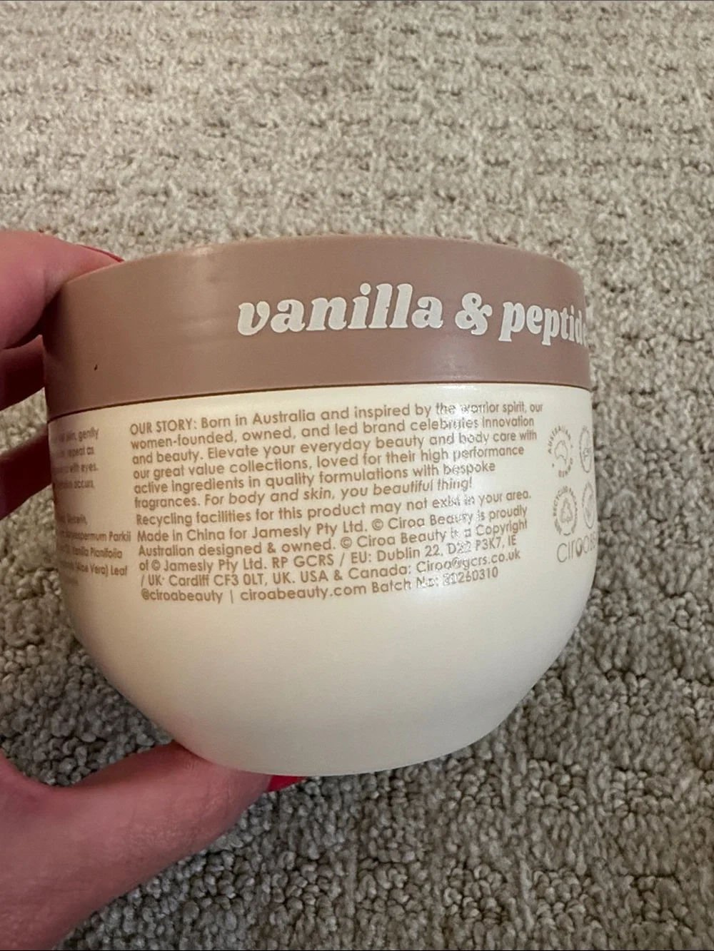 Ciroa Vanilla & Peptides Body Scrub Rejuvenating Hydrating Soothe - 21.1 oz.